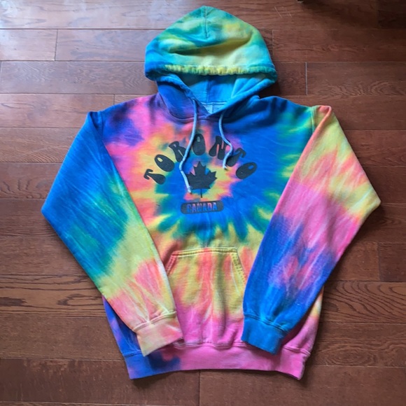 tie dye, s/p, Gildan - Picture 3 of 4